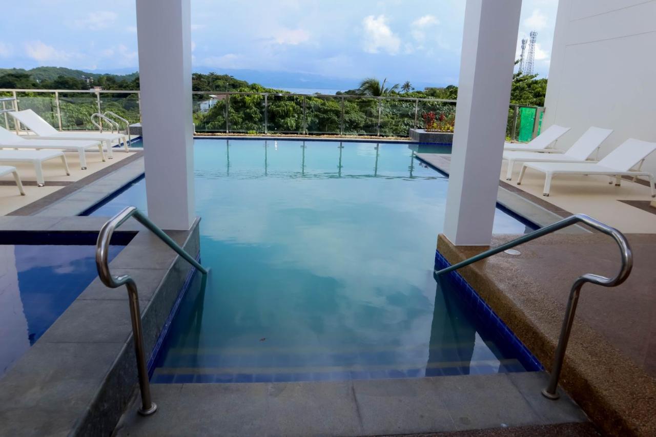 Aparthotel L'eau Bleue Boracay Condotel